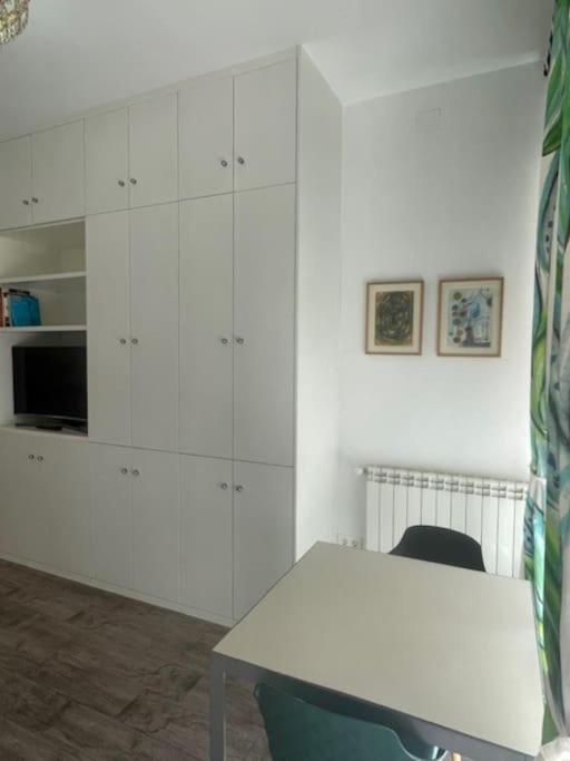 Nuevo Y Confortable Apartamento En Vista Alegre Madrid Exterior photo