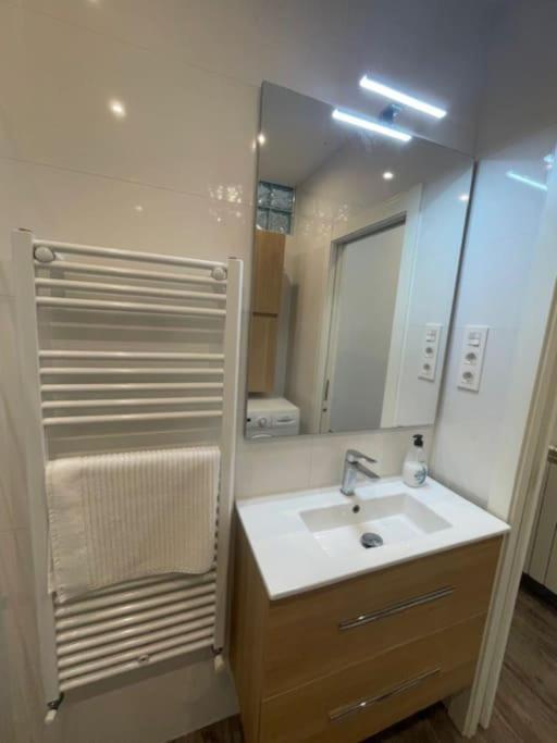 Nuevo Y Confortable Apartamento En Vista Alegre Madrid Exterior photo